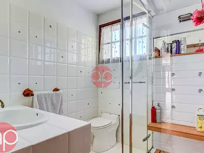 Maison, 246,41 m²