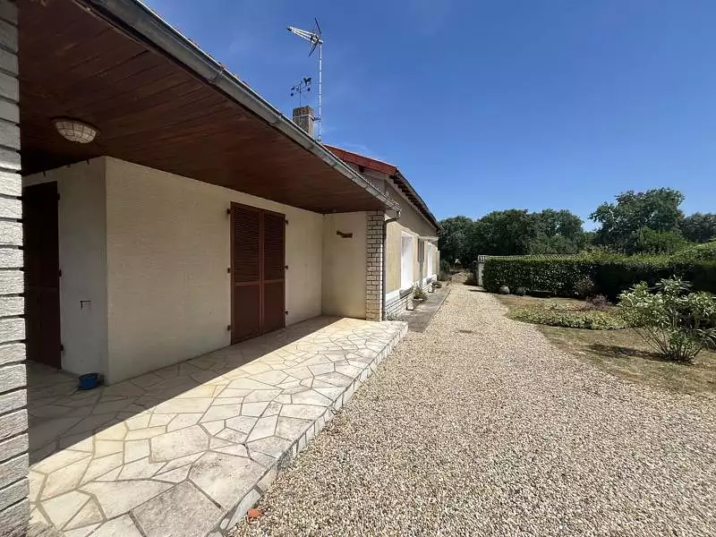 Maison, 185 m²