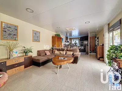 Maison, 84 m²