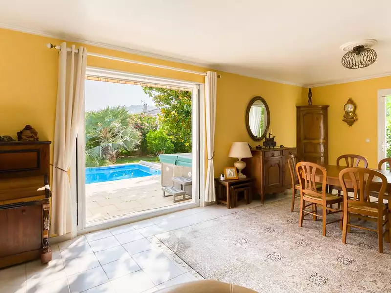 Maison, 141 m²