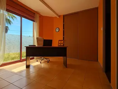 Maison, 243 m²