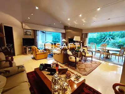 Maison, 228 m²