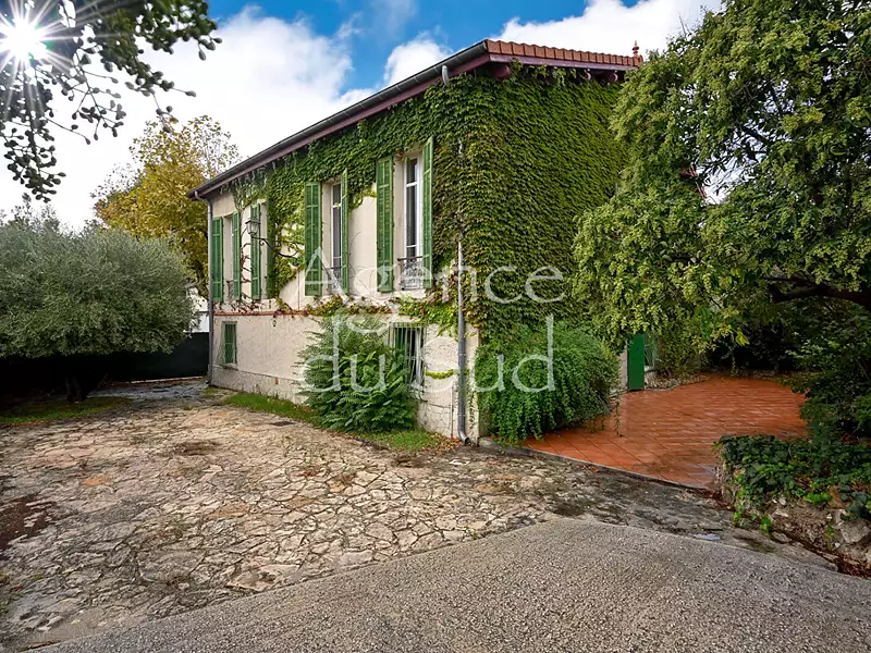 Maison, 188 m²