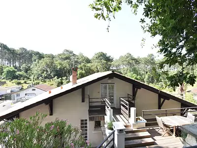 Maison, 240 m²