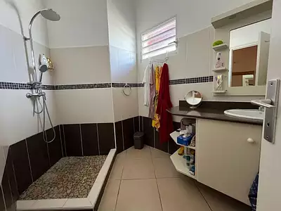 Maison, 190 m²