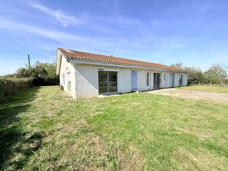 Maison, 255 m²