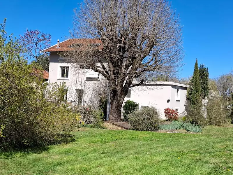 Maison, 230 m²