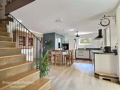 Maison, 209 m²