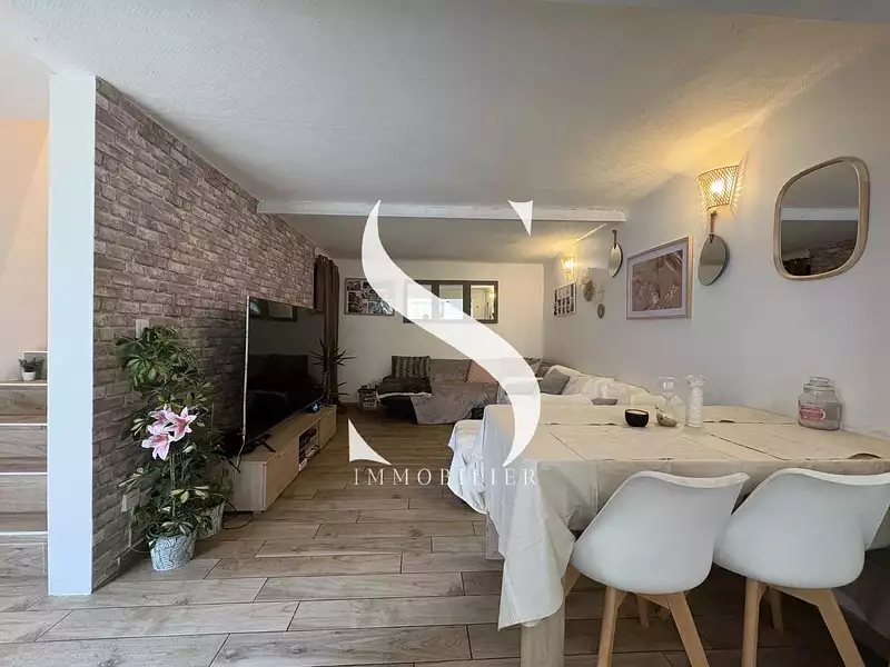 Maison, 74,89 m²