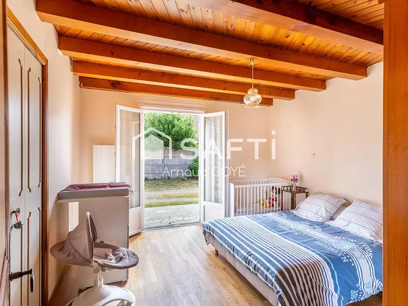 Maison, 176 m²