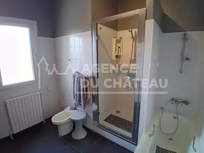 Maison, 230 m²