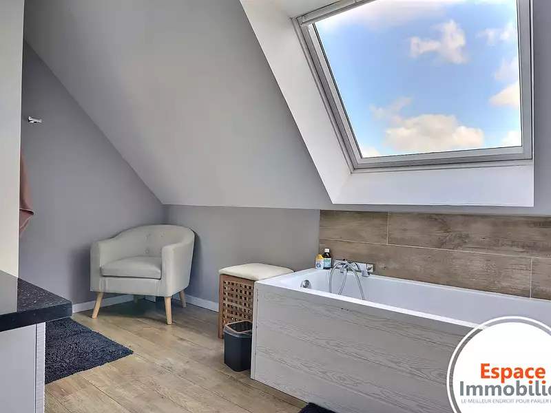 Maison, 105 m²
