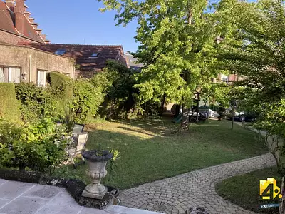 Maison, 357,7 m²