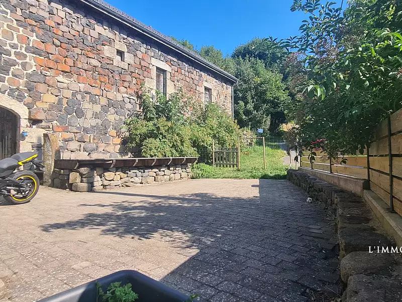 Maison, 221,83 m²