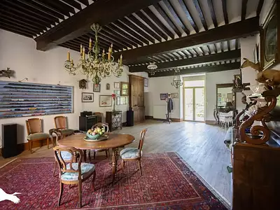 Maison, 560 m²