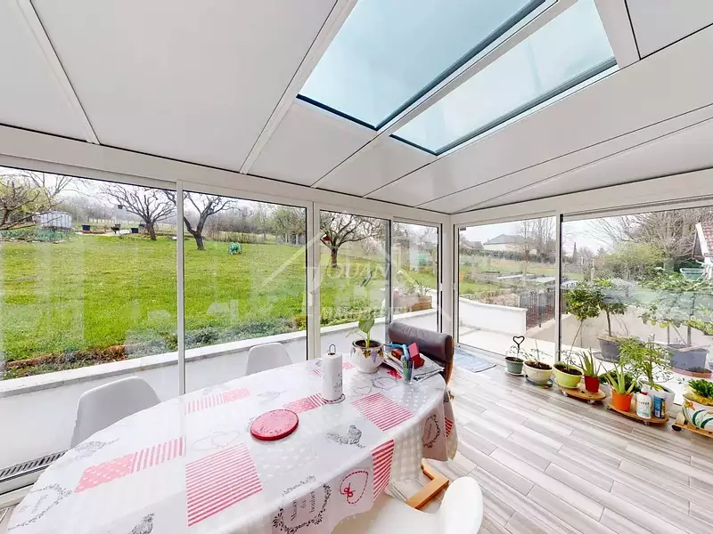 Maison, 176 m²