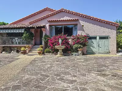 Maison, 136,88 m²