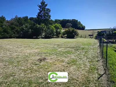 Terrain, 1 100 m²