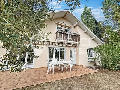 Maison, 140 m²
