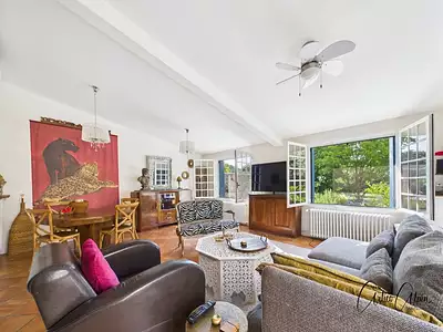 Maison, 220 m²
