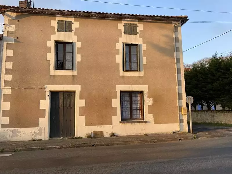 Maison, 84 m²