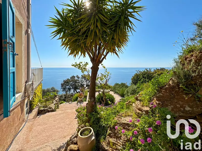 Maison, 215 m²