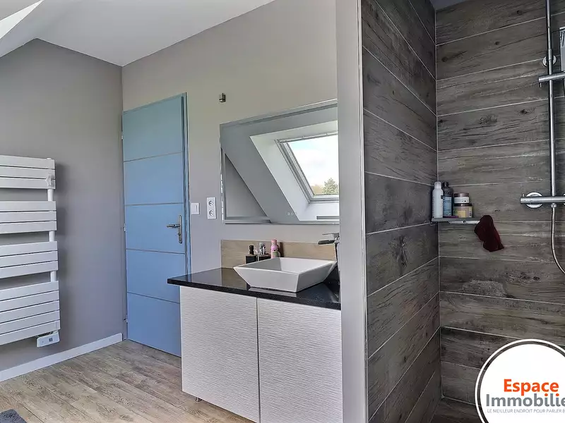 Maison, 105 m²