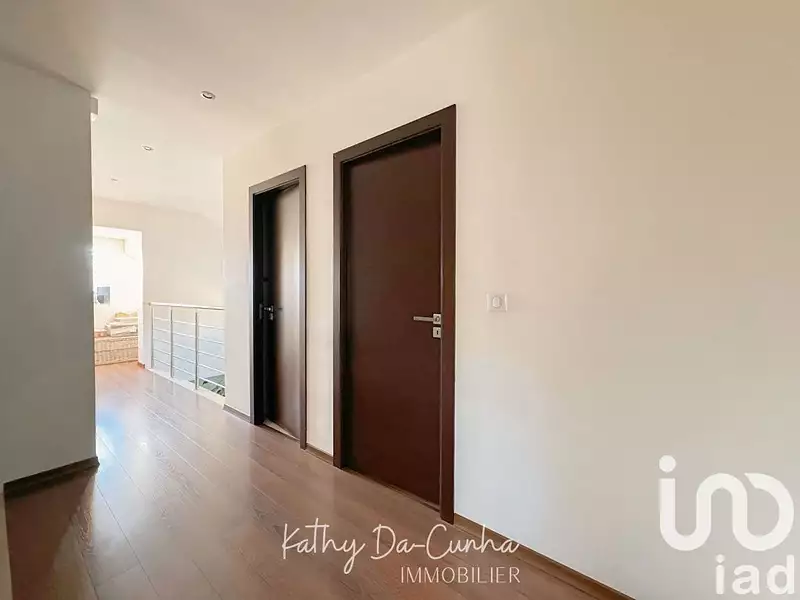 Maison, 162 m²