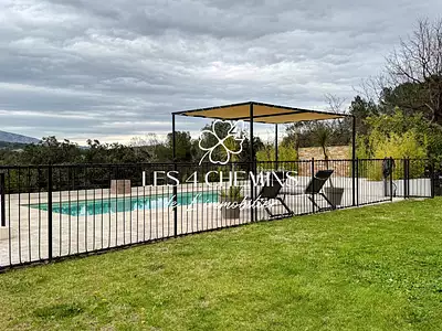 Maison, 220 m²