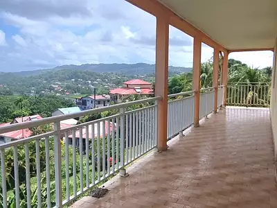 Maison, 250 m²