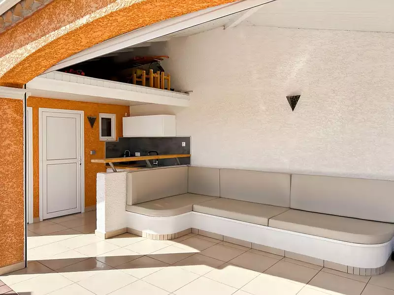 Maison, 235 m²