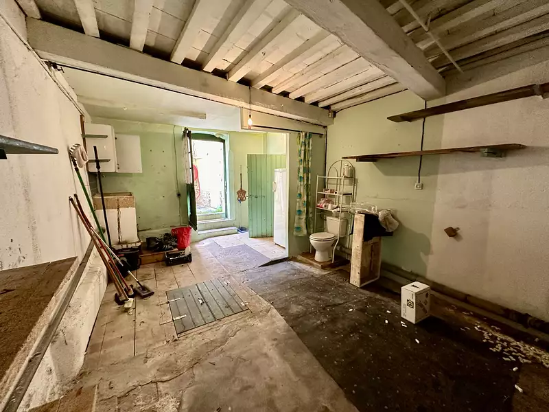 Maison, 196 m²