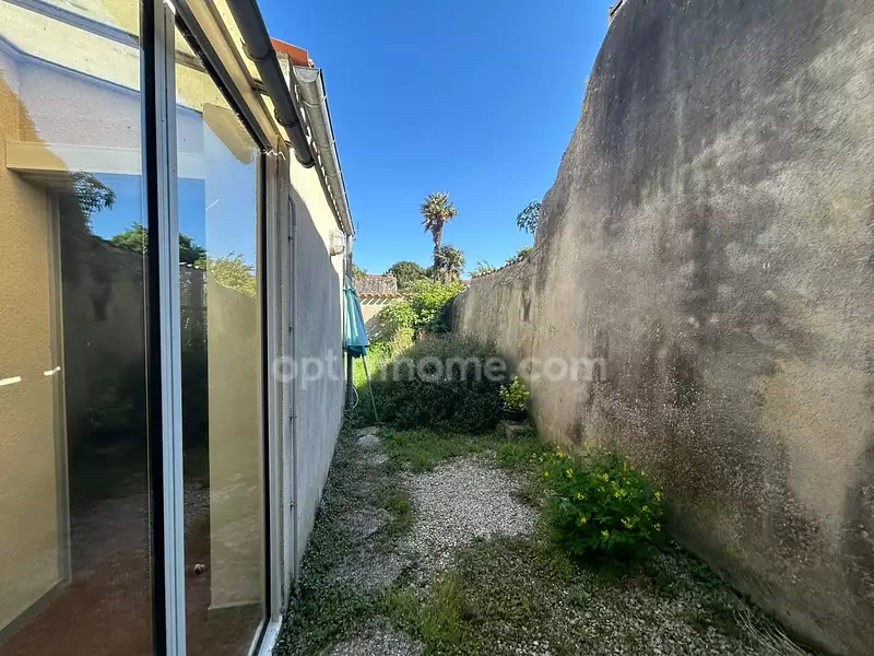 Immeuble, 185 m²
