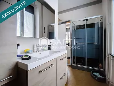 Immeuble, 294 m²