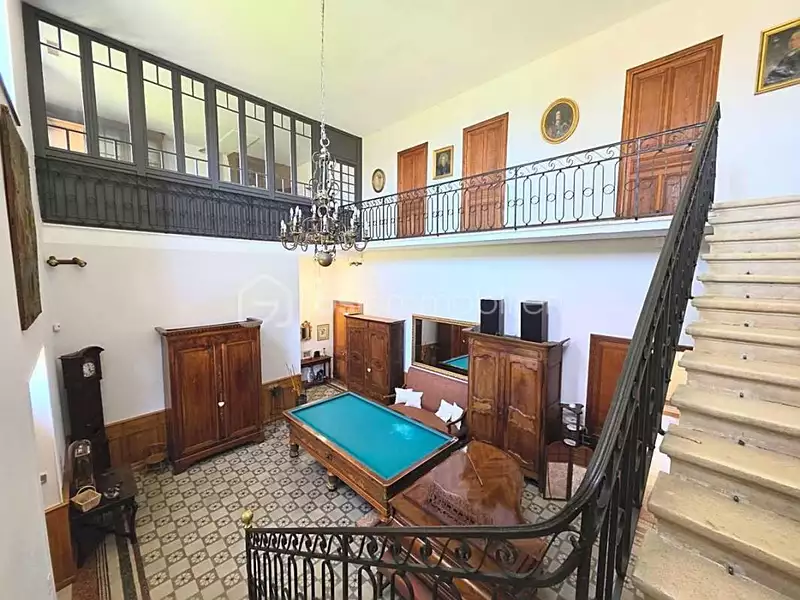 Maison, 387 m²