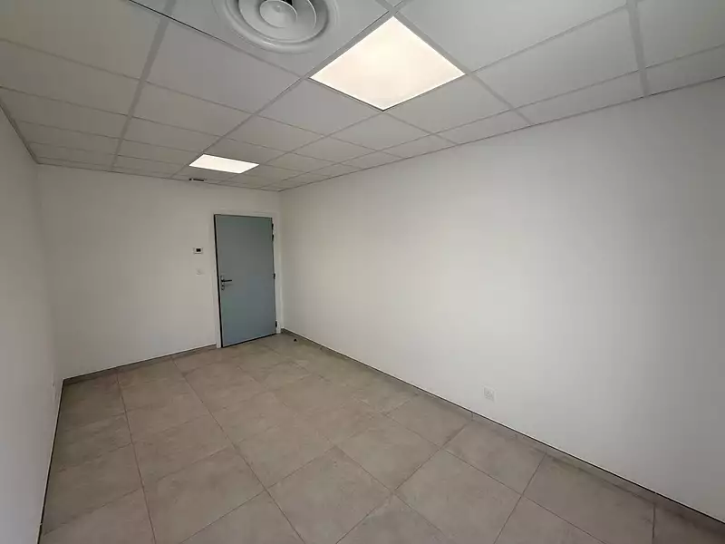 Divers, 10,84 m²