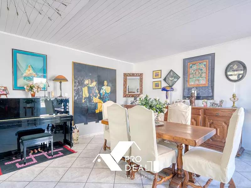 Maison, 185 m²