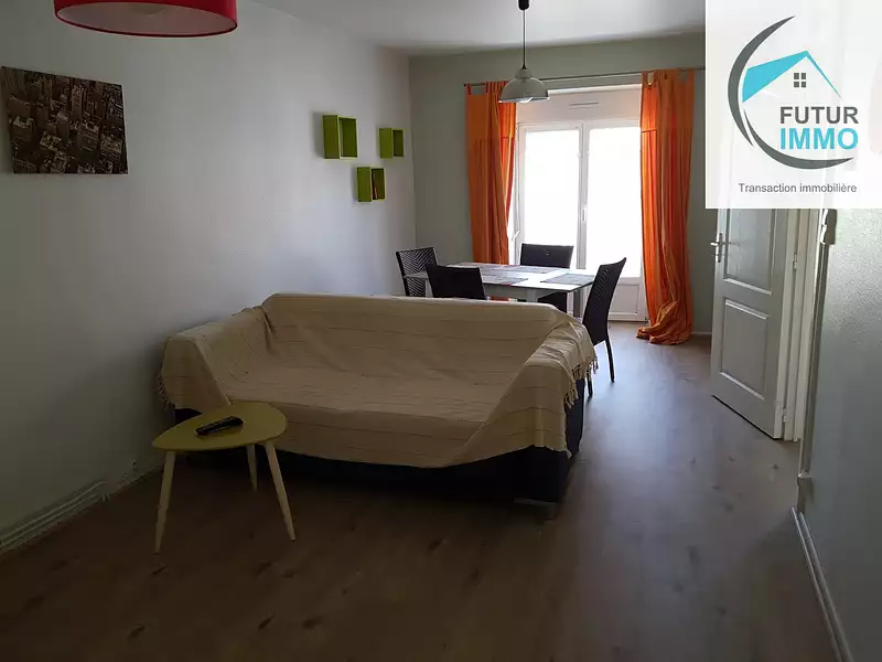 Immeuble, 266 m²