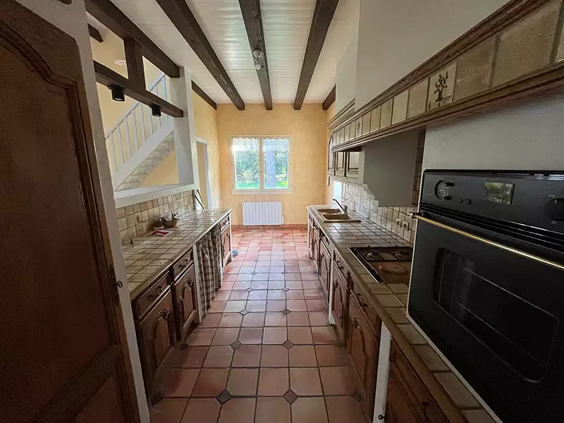Maison, 248 m²