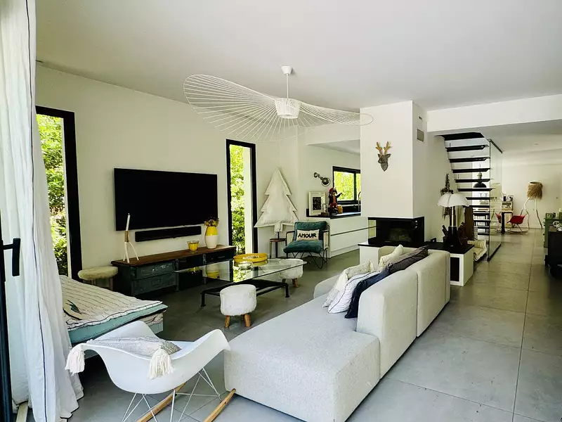 Maison, 175 m²