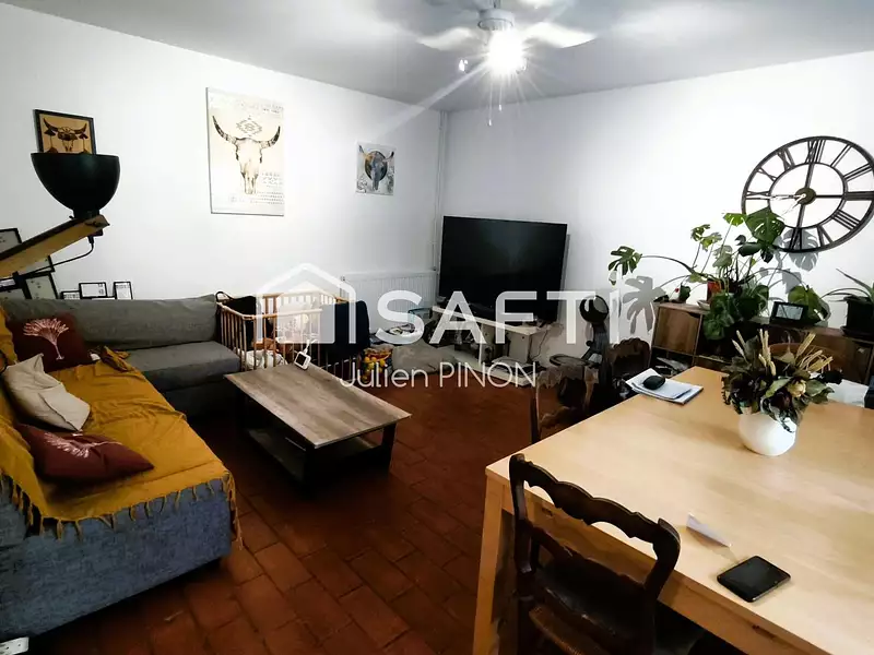 Maison, 89 m²