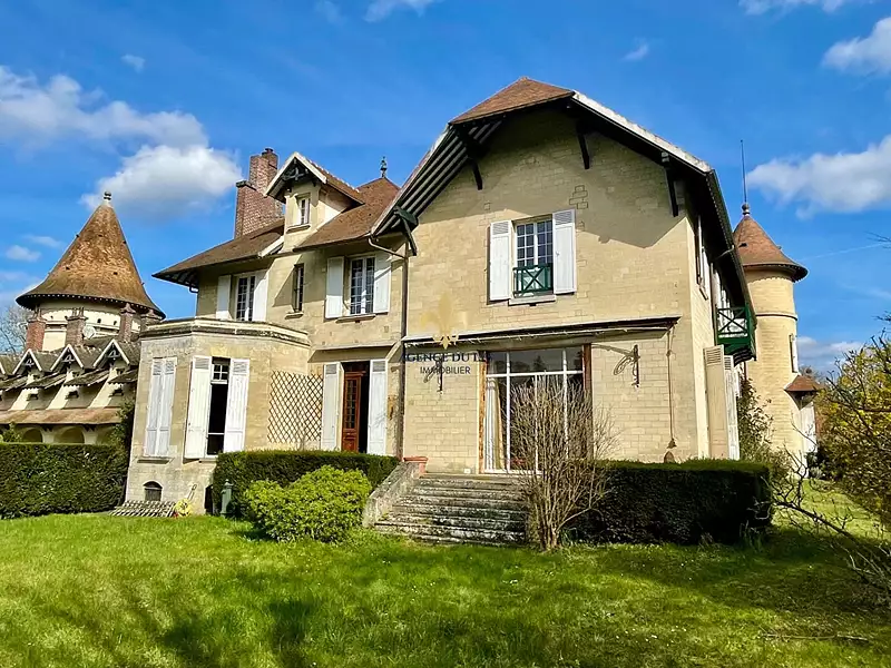 Maison, 280 m²