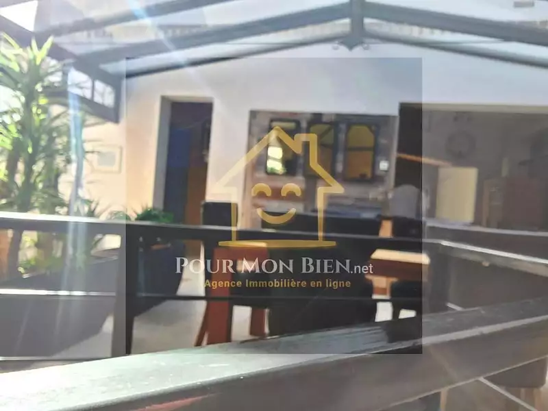 Maison, 300 m²