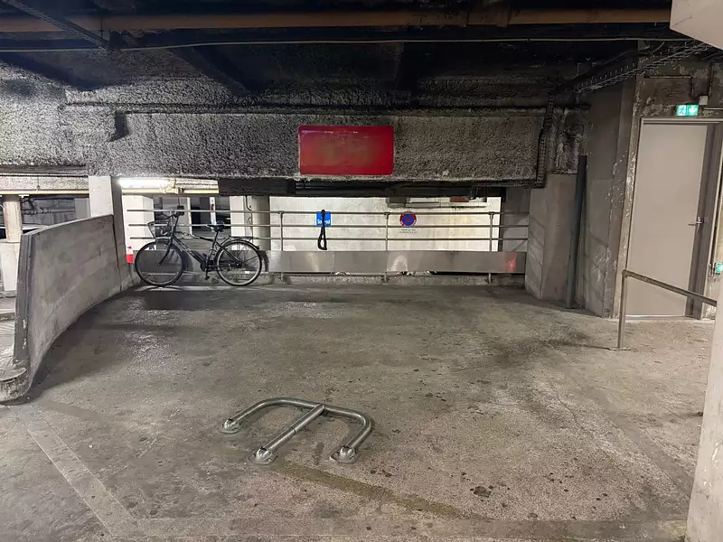 Parking, 12 m²