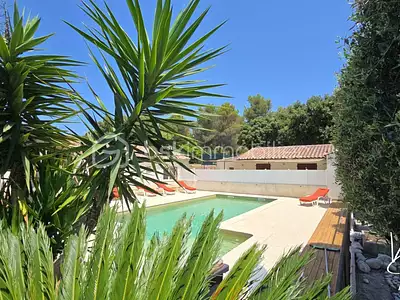 Maison, 243 m²