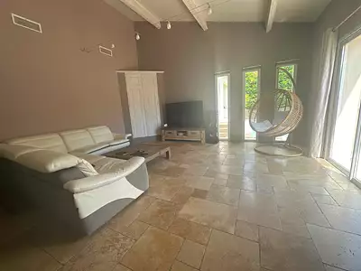 Maison, 156 m²