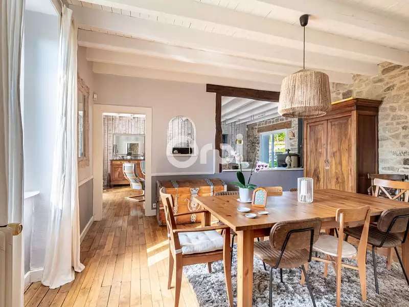 Maison, 180 m²