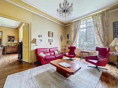 Maison, 252 m²