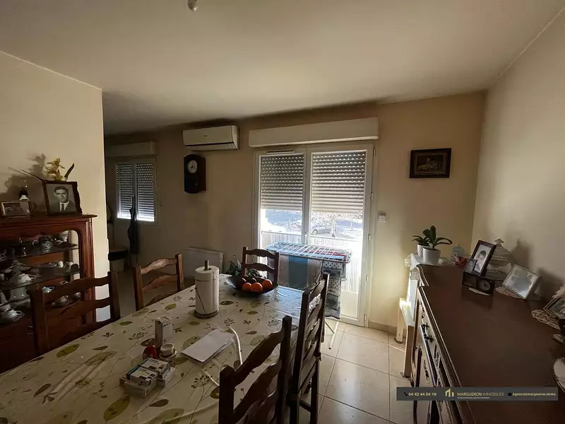 Immeuble, 600 m²