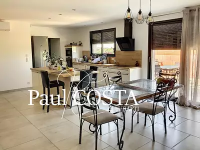 Maison, 125 m²
